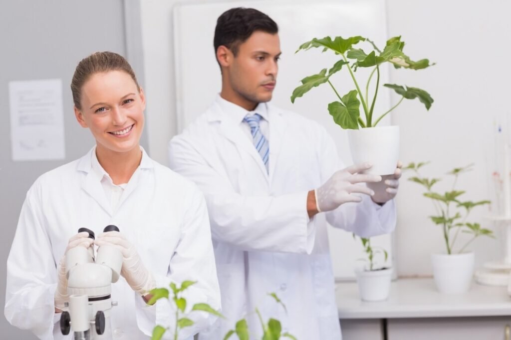 15 jobs that won’t survive and 15 jobs of the future